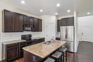 1254 Sunrise Cir, Milliken, CO 80543 - Photo 9