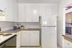 2756 S Monroe St, Denver, CO 80210 - Photo 9