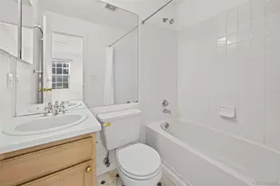 11808 E Kepner Dr, Aurora, CO 80012 - Photo 13