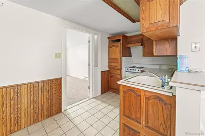 21400 E 11th Avenue, Aurora, CO 80018 - Photo 31