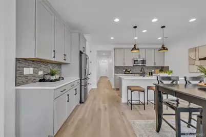 180 N Edge Cliff Street, Castle Rock, CO 80104 - Photo 7