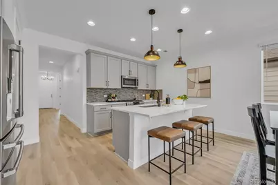 180 N Edge Cliff Street, Castle Rock, CO 80104 - Photo 9