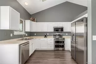 284 W 116th Ave, Northglenn, CO 80234 - Photo 5