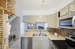 9509 W Coal Mine Ave, Littleton, CO 80123 - Photo 17