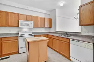 9758 Laredo Street, Commerce City, CO 80022 - Photo 17