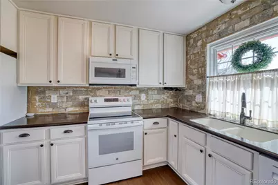 21268 E Powers Place, Centennial, CO 80015 - Photo 17