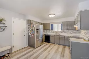 6945 S Ulster Cir, Englewood, CO 80112 - Photo 5