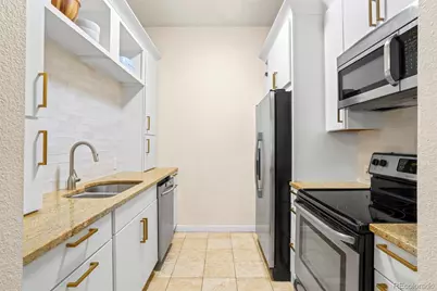 3249 W Fairview Place #111, Denver, CO 80211 - Photo 5