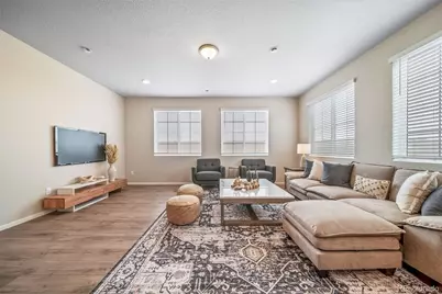 10124 Salem Court, Commerce City, CO 80022 - Photo 9