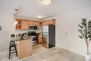 909 N Logan Street, Denver, CO 80203 - Photo 3
