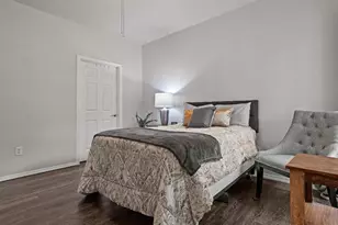 1672 W Canal Cir, Littleton, CO 80120 - Photo 11