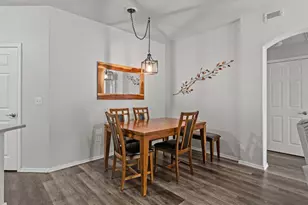1672 W Canal Cir, Littleton, CO 80120 - Photo 7