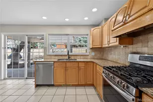 11467 E Amherst Circle, Aurora, CO 80014 - Photo 7