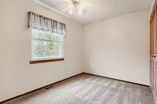 1472 S Laredo Way, Aurora, CO 80017 - Photo 21