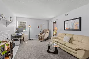 9867 E Peakview Ave, Englewood, CO 80111 - Photo 5