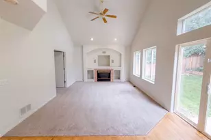 821 Sage Sparrow Circle, Highlands Ranch, CO 80129 - Photo 9