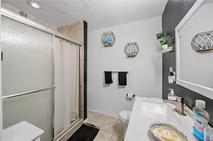 2875 Pontiac St, Denver, CO 80207 - Photo 15