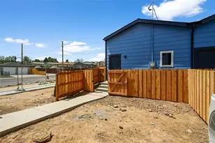 1281 N Akron St, Aurora, CO 80010 - Photo 35