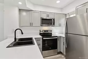 1811 S Quebec Way, Denver, CO 80231 - Photo 11