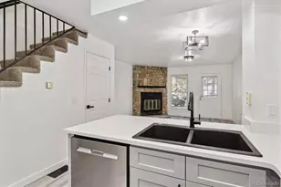 1811 S Quebec Way, Denver, CO 80231 - Photo 13