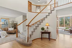 46 Mountain Laurel Dr, Littleton, CO 80127 - Photo 3