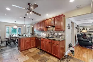 7214 S Kendall Ct, Littleton, CO 80128 - Photo 11