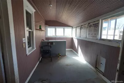 216 Indiana Avenue, Walsenburg, CO 81089 - Photo 17