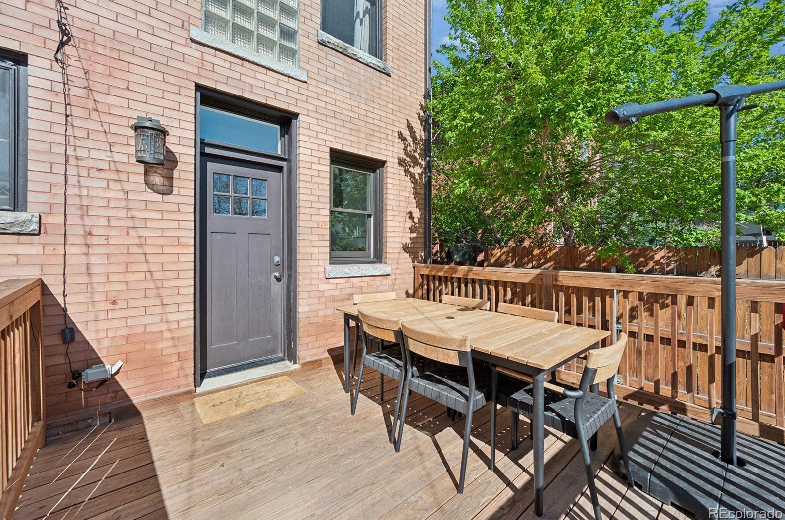 614 Josephine St, Denver CO  80206-3723 exterior