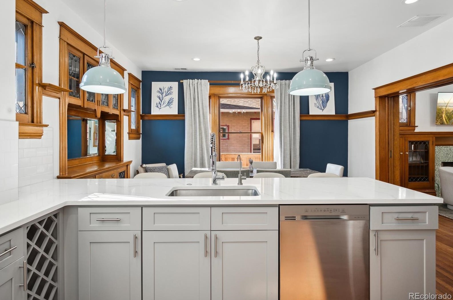 614 Josephine St, Denver CO  80206-3723 exterior