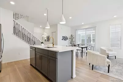 6218 N Nepal Court, Aurora, CO 80019 - Photo 9