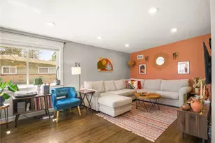 6009 Carr St, Arvada, CO 80004 - Photo 9