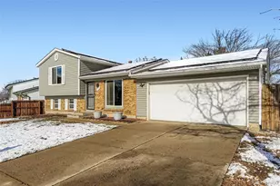 17955 E Bails Pl, Aurora, CO 80017 - Photo 3