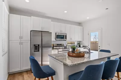 22305 E 39th Avenue, Aurora, CO 80019 - Photo 3