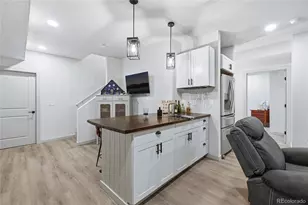 6769 S Old Hammer Ct, Aurora, CO 80016 - Photo 21