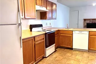 910 S Dawson Way, Aurora, CO 80012 - Photo 7