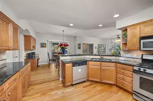 8631 E Hawaii Dr, Denver, CO 80231 - Photo 17