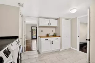 7601 E Oxford Ave, Denver, CO 80237 - Photo 17