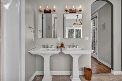2527 Tremont Place, Denver, CO 80205 - Photo 25