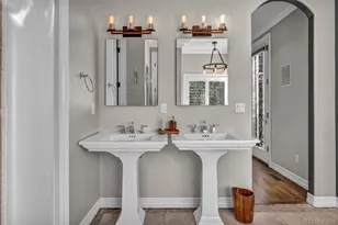 2527 Tremont Pl, Denver, CO 80205 - Photo 25