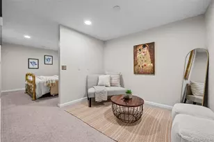 841 E Oakwood Ave, Centennial, CO 80121 - Photo 23