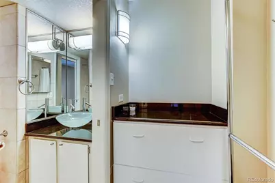 1020 15th Street #31B, Denver, CO 80202 - Photo 3
