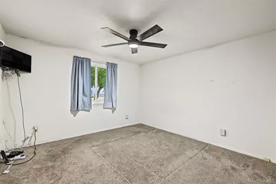 290 Kiowa Avenue, Bennett, CO 80102 - Photo 11