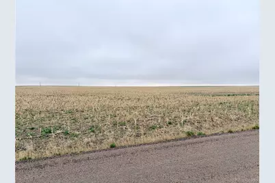 9650 N Manila Road, Bennett, CO 80237 - Photo 11