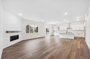 3813 Emerald Shore Cir, Loveland, CO 80538 - Photo 11