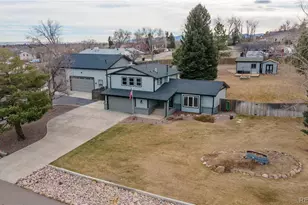 8594 W Fairview Dr, Littleton, CO 80128 - Photo 3