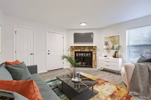 932 S Dearborn, Aurora, CO 80112 - Photo 3