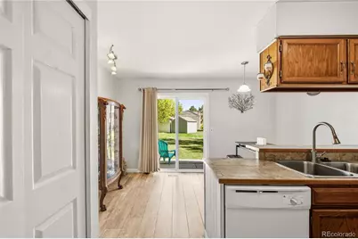 8805 W Floyd Avenue, Lakewood, CO 80227 - Photo 9