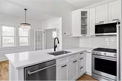 2289 N Glencoe Street, Denver, CO 80207 - Photo 7