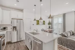 4397 S Netherland Ct, Aurora, CO 80015 - Photo 3