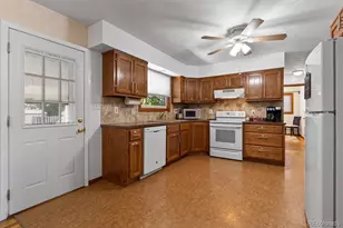 1616 W 16th St, Loveland, CO 80538 - Photo 11